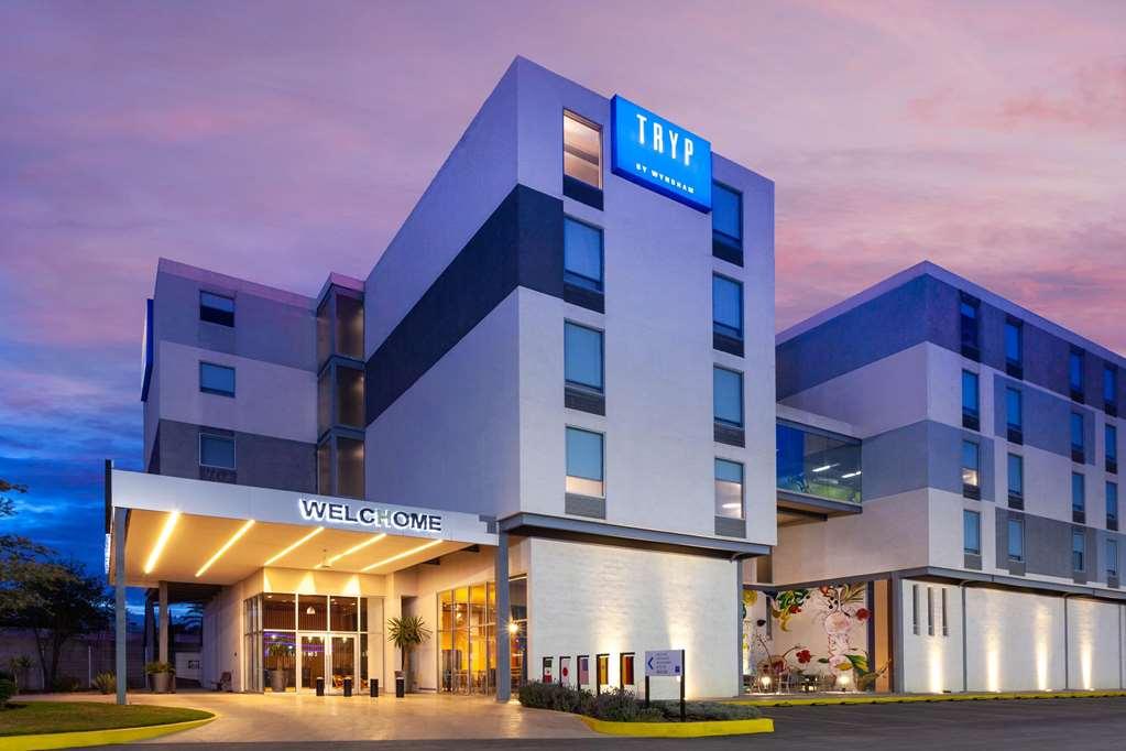 Tryp By Wyndham San Luis Potosi Hotel & Suites Buitenkant foto