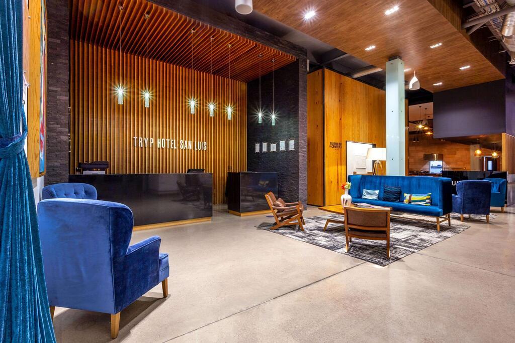 Tryp By Wyndham San Luis Potosi Hotel & Suites Buitenkant foto